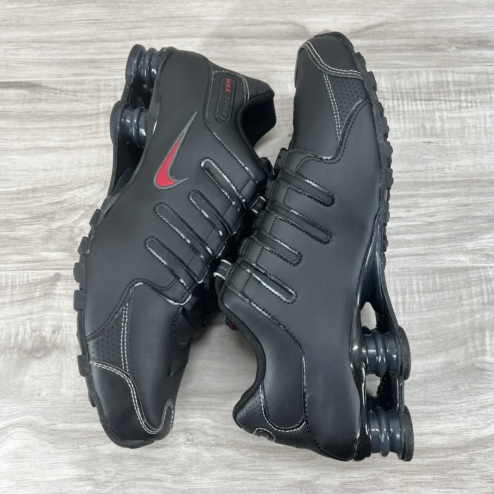 Mens Size 12 - Nike Shox NZ (378341 017) Black Varsity Red